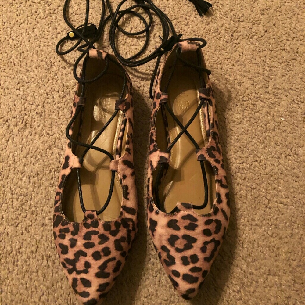 Leopard String Up Flats